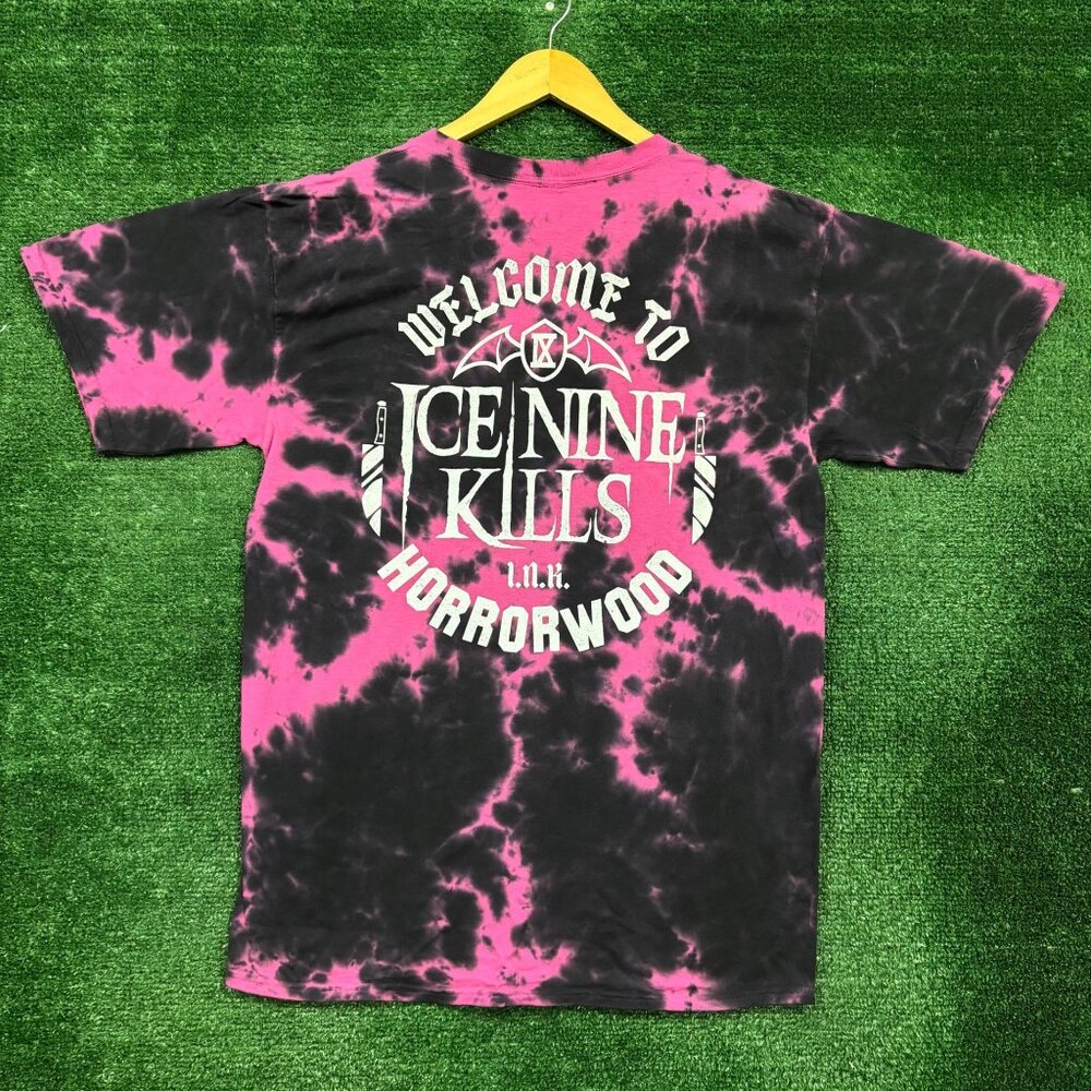 Ice Nine Kills Welcome to Horrorwood Heavy Metal Band Tie-Dye T-Shirt Size Large